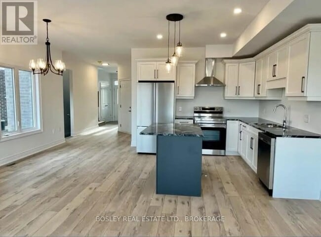 Building Photo - 12 Spg Crst Wy