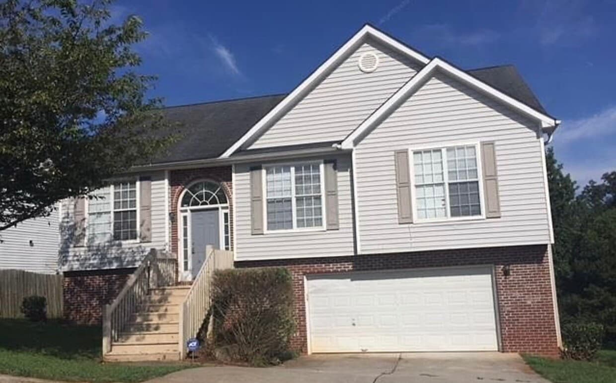 Primary Photo - 4830 Buchli Ln