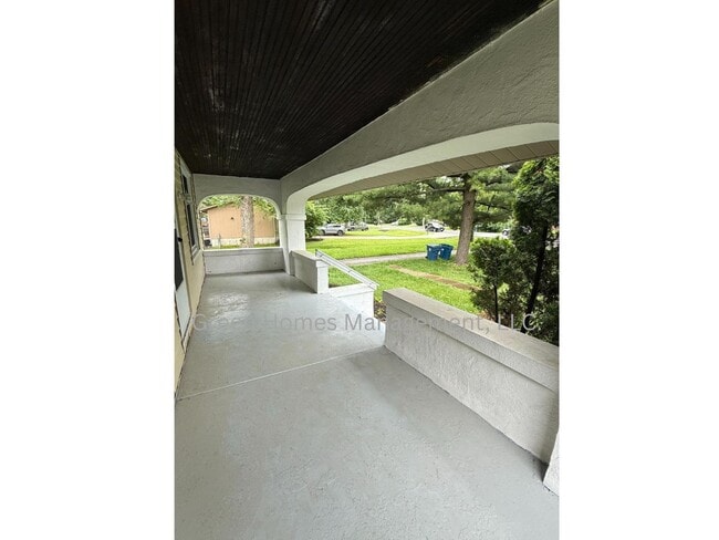 Building Photo - 11722 Larimore Rd