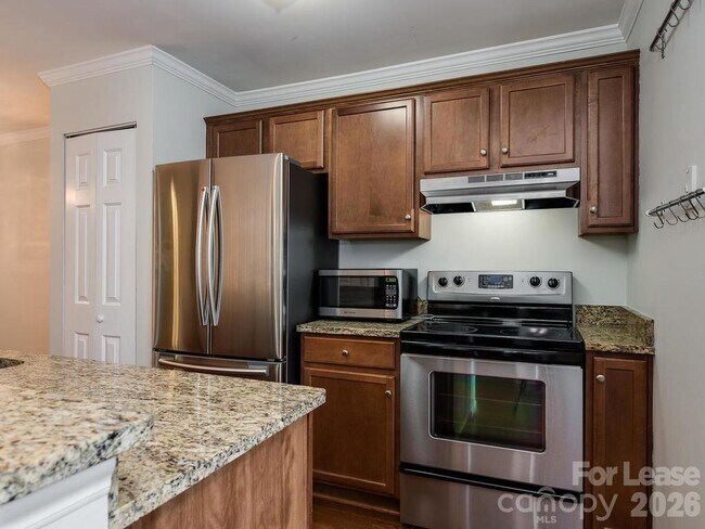 Foto del edificio - 424 Mather Green Ave