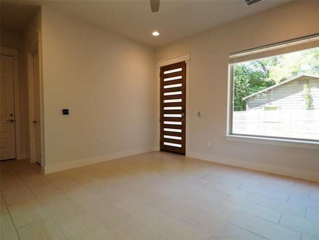 Foto del edificio - 1710 Garden St