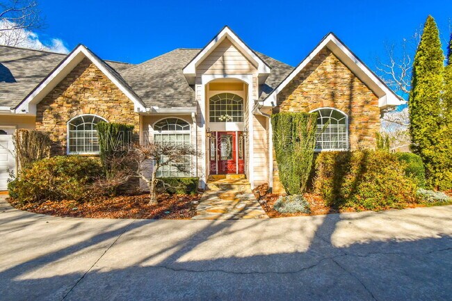 Foto del edificio - 894 Oak Pointe Dr