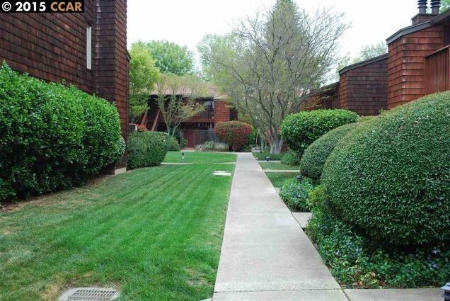 Primary Photo - 1455 Latour Ln