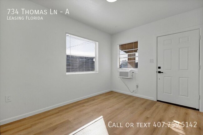 Building Photo - 734 Thomas Ln