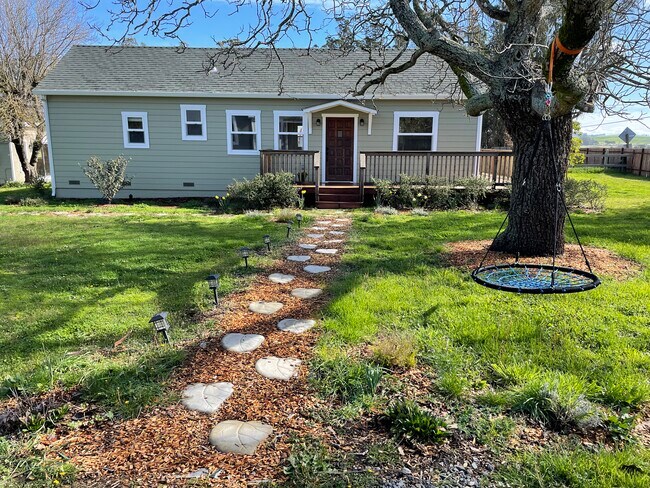 Front entrance - 490 Fallon Rd