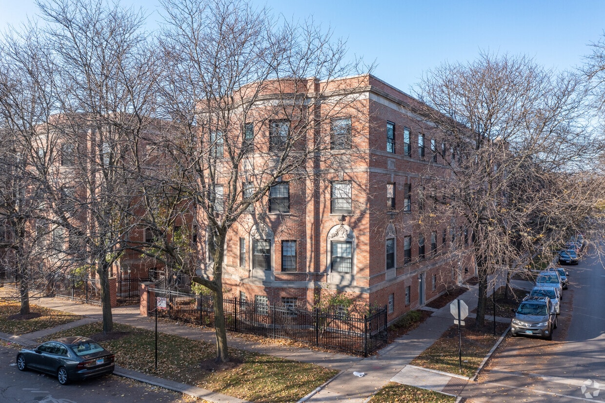 5200 S Drexel Ave, Chicago, IL 60615 Apartments 5200 S Drexel Ave