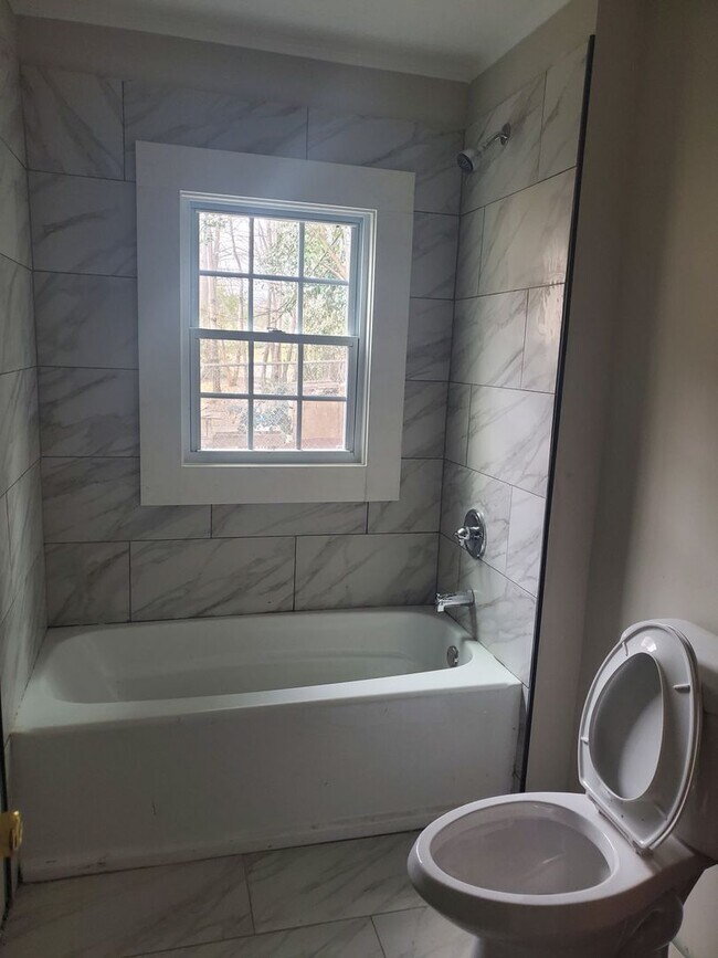 Foto del edificio - Newly remodeled home in Anderson SC