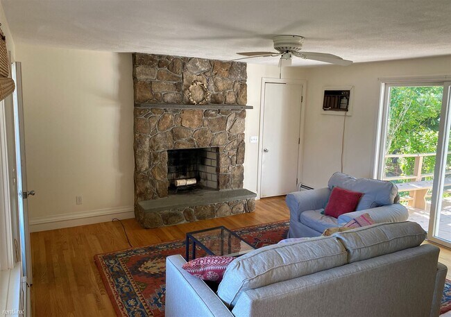 Building Photo - 2 br, 2 bath House - 66 Rodman St