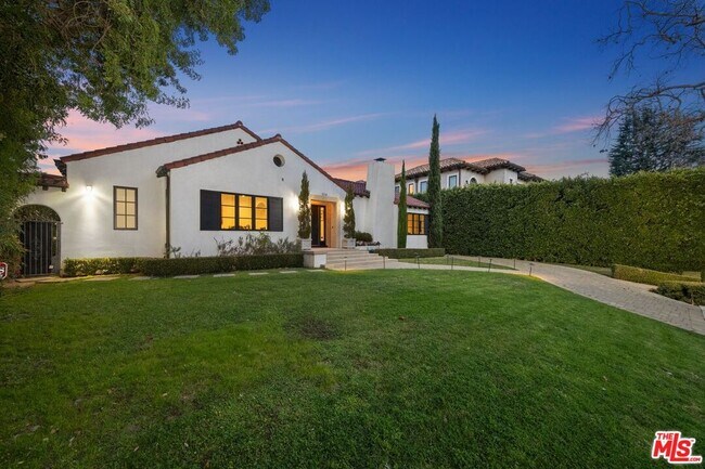 Foto del edificio - 514 Walden Dr