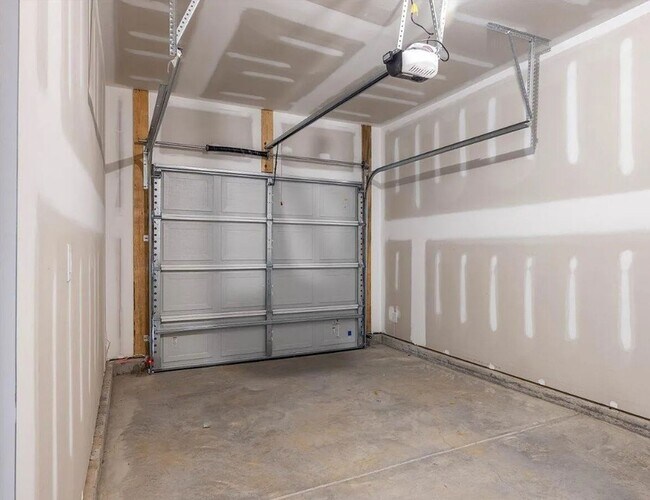 Building Photo - 53 Lavender Ln