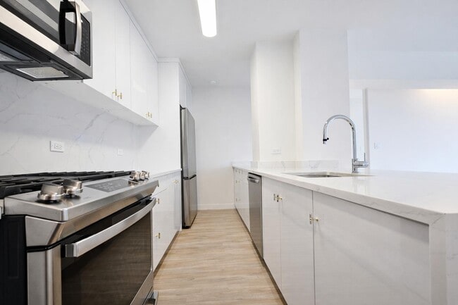 Foto del edificio - 1735 York Ave