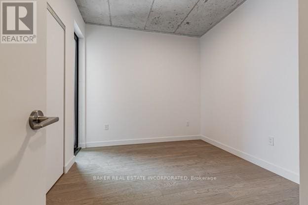 Building Photo - 1720 Bayview Ave