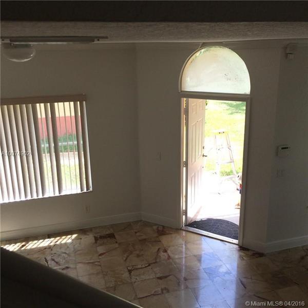 Building Photo - 401 W Santa Catalina Cir