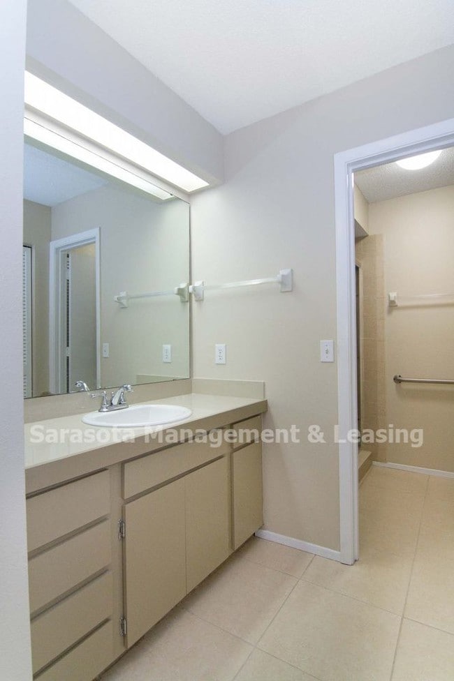 Building Photo - 6507 Draw Ln