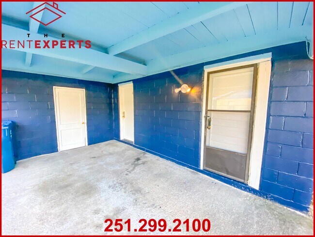 Building Photo - 236 Hildersheim Dr