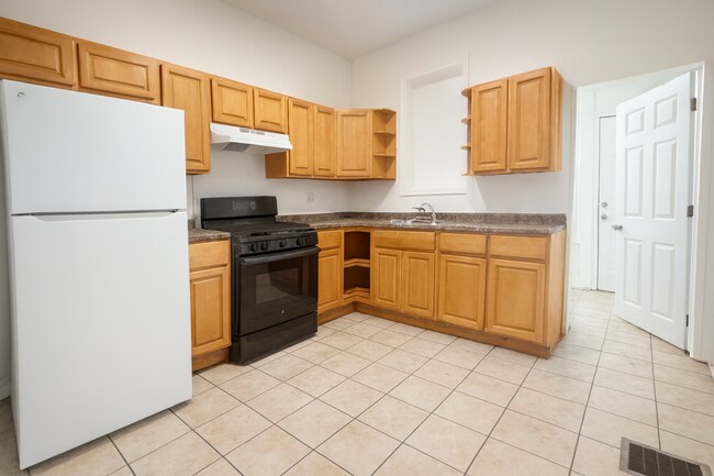 Foto del edificio - Spacious 4-Bedroom Home in Haddington