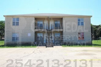 Building Photo - 3410 Cantabrian Dr
