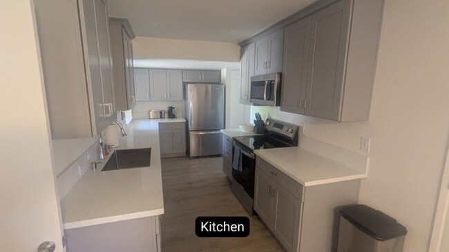 Foto del edificio - 6851 Albury St