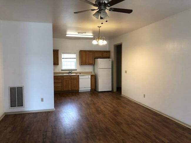 Photo - 1938 Dos Laredos Ave Apartment