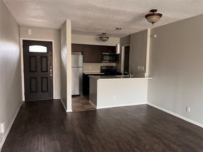 Foto del edificio - 1202 Newning Ave