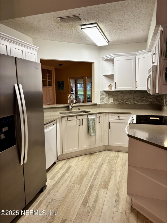 Building Photo - 109 Bay Hill Ct