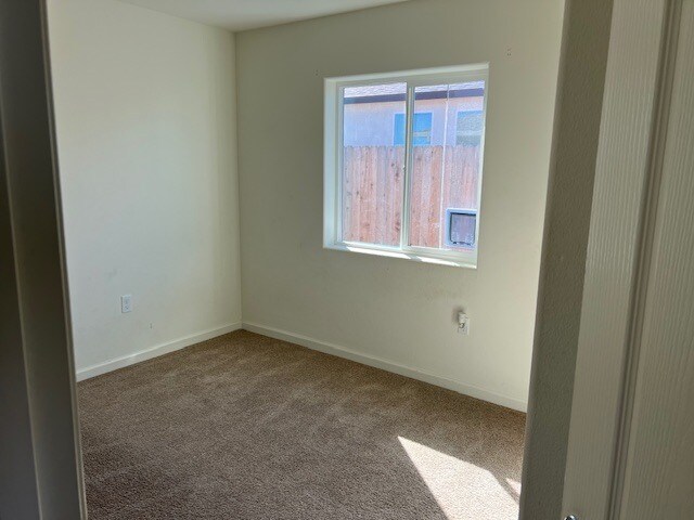 Building Photo - 2186 Mickelson Dr