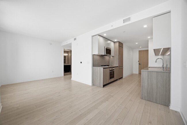 Building Photo - 10 Provost St