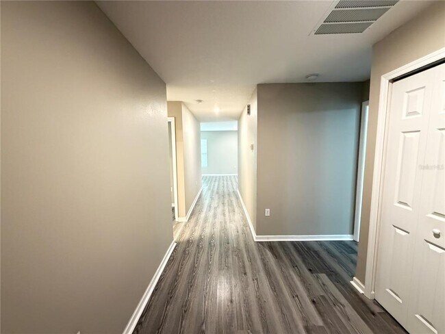 Foto del edificio - 13481 SW 60th Ave