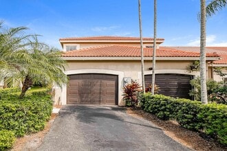 Building Photo - 1136 Sorrento Dr