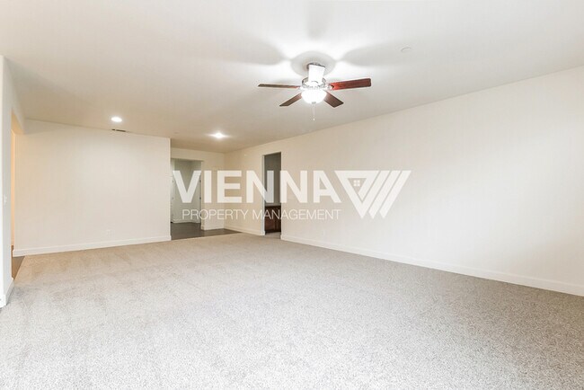 Building Photo - 1838 Stageline Cir