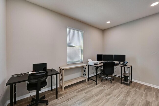 Foto del edificio - 3139 Marine Grass Dr