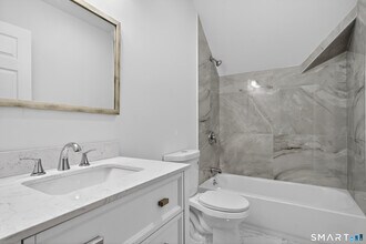 Building Photo - 144 Cottage St