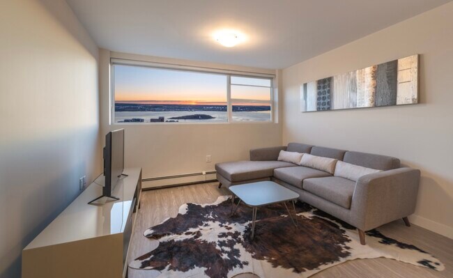 Photo du bâtiment - 5633-5633 Fenwick St