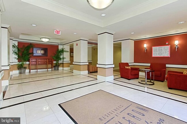 Foto del edificio - 400 Cameron Station Blvd