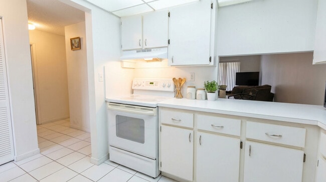 Photo - 505 NW 177th St Townhome