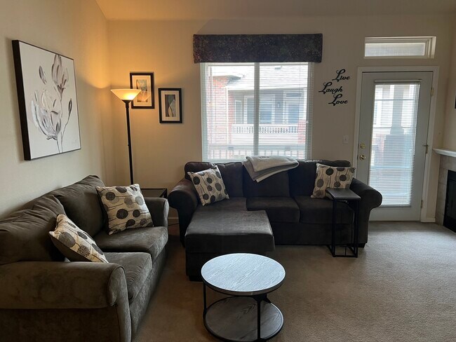 Foto del edificio - 8481 W Union Ave
