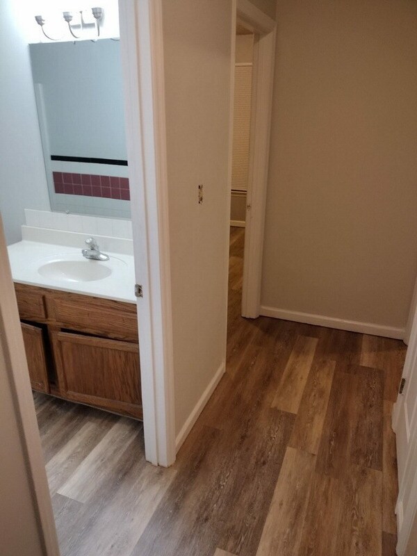 Foto del edificio - 618 W Horah St