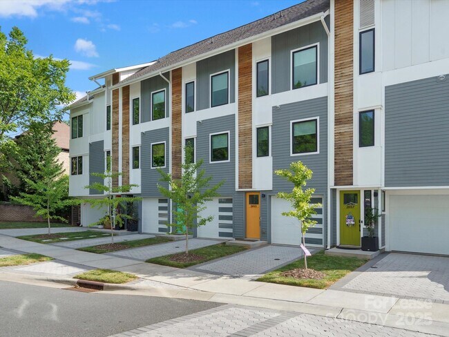 Foto del edificio - 2653 Shenandoah Ave
