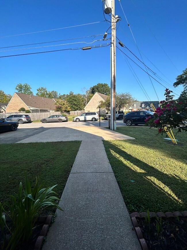 Foto del edificio - East Brainerd Townhome! 2 beds, 2 baths, g...