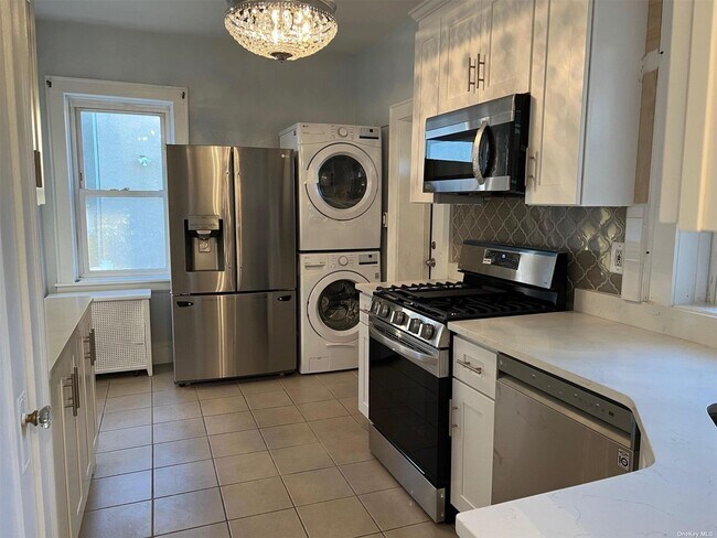 Foto del edificio - 114 E Olive St