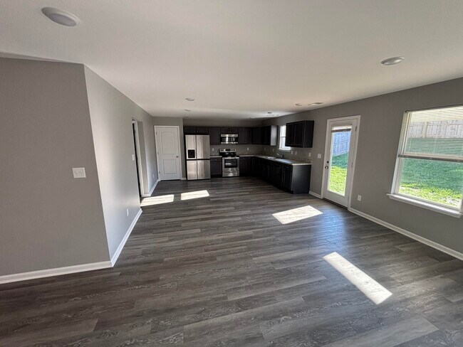 Foto del edificio - 140 Landry Ln