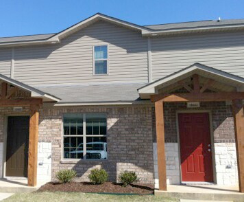 Foto del edificio - 18027 Loring Ln