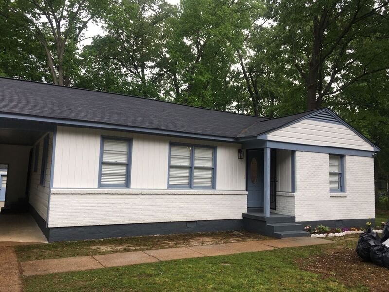 Primary Photo - 1411 Whitten Rd