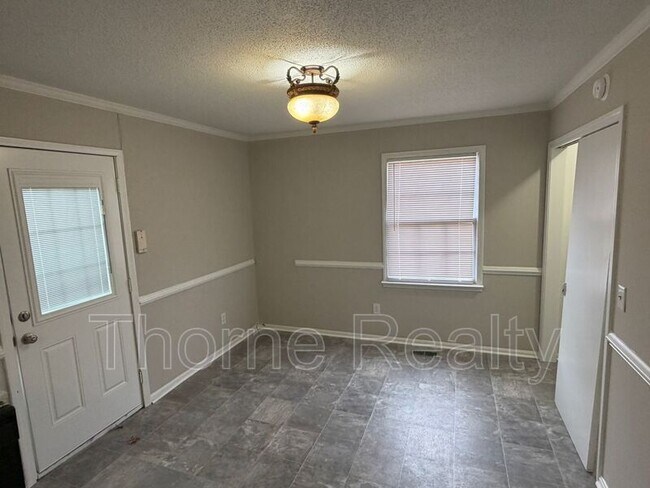 Foto del edificio - 503 Indian Trail