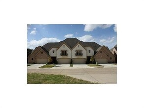Building Photo - 1811 Leann Ln