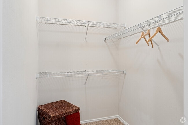 Distinction - 2BR, 2BA - 1,134SF - Walk-In Closet - The Lodge at Crossroads