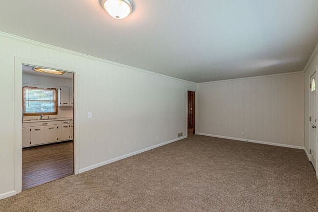 Foto del edificio - 3920 Cliftondale Pl