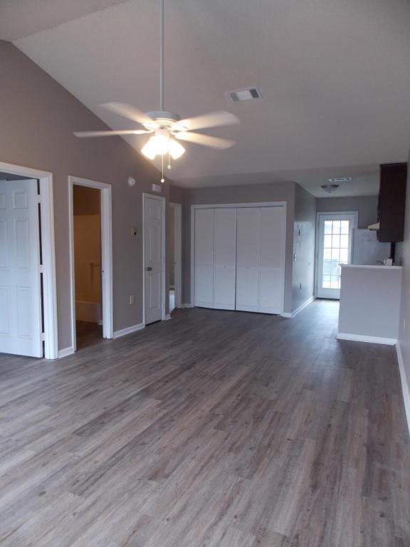 Building Photo - 230 Lanier Drive #220 PP