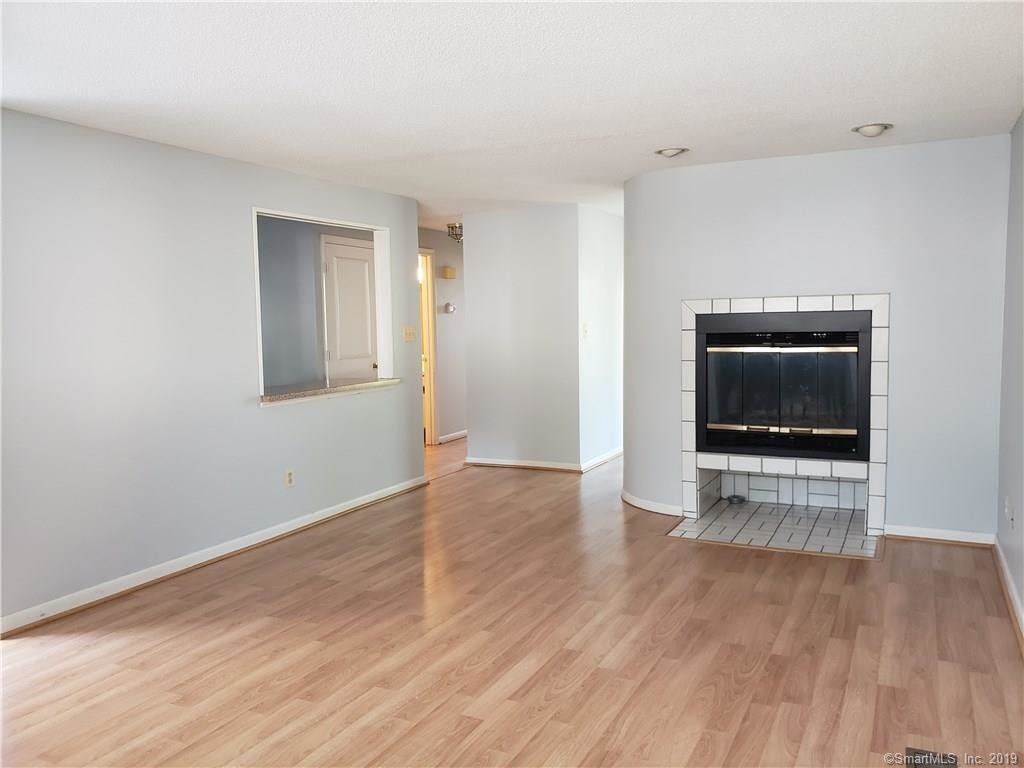 290 Brittany Farms Rd Unit H, New Britain, CT 06053 Condo for Rent in