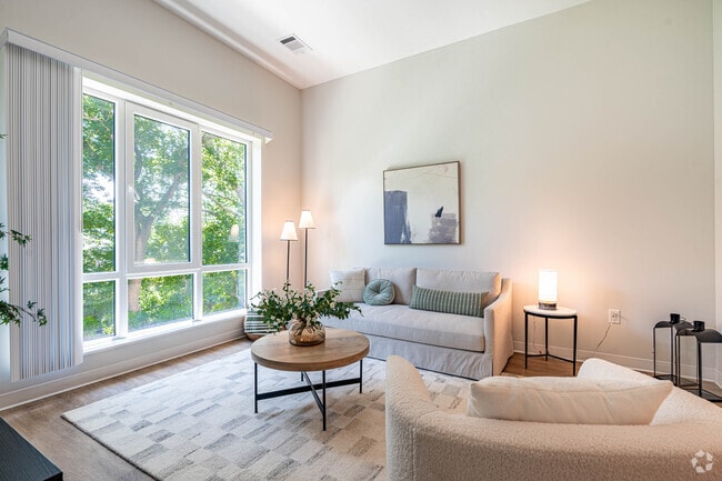 Interior Photo - The Rozzie